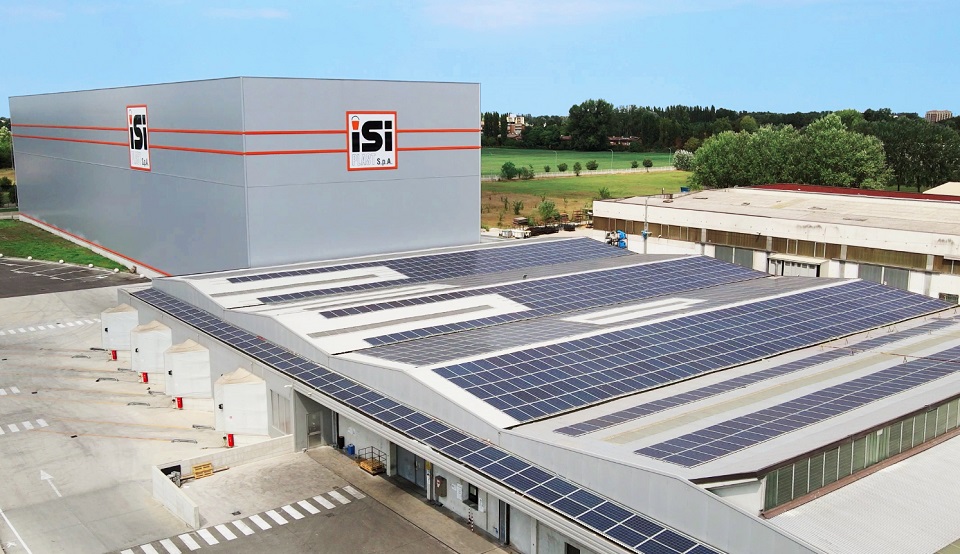 ISI Plast: fotovoltaico per un’azienda sempre più Green a impatto zero